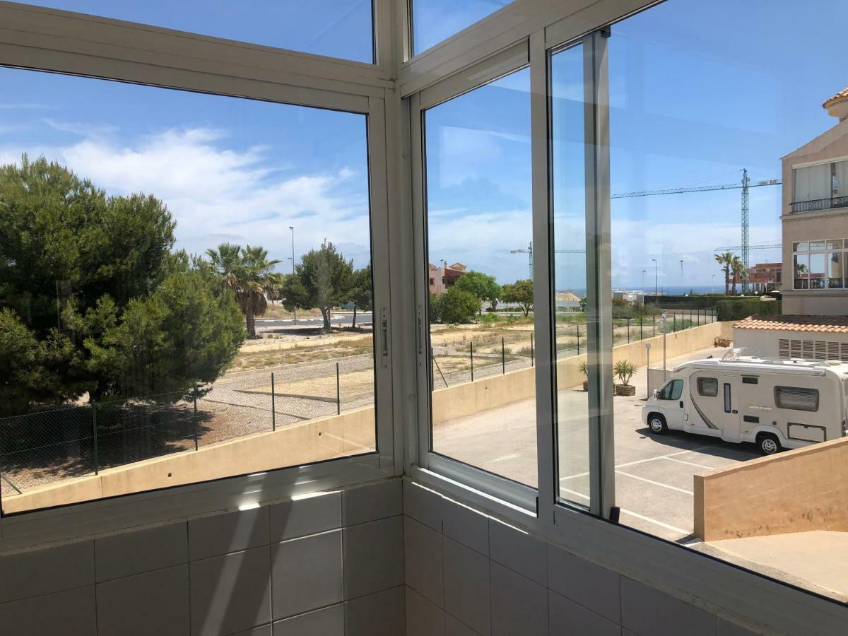 New Apartment In Torrevieja , Punta Prima Orihuela Costa With Pool โอริอุเอลา ภายนอก รูปภาพ