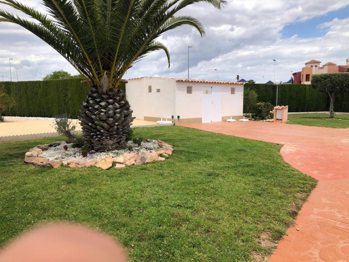 New Apartment In Torrevieja , Punta Prima Orihuela Costa With Pool โอริอุเอลา ภายนอก รูปภาพ
